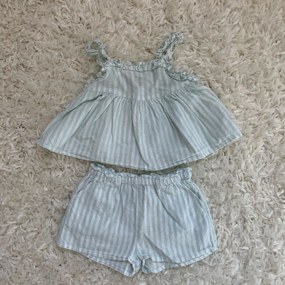 Art class matching set